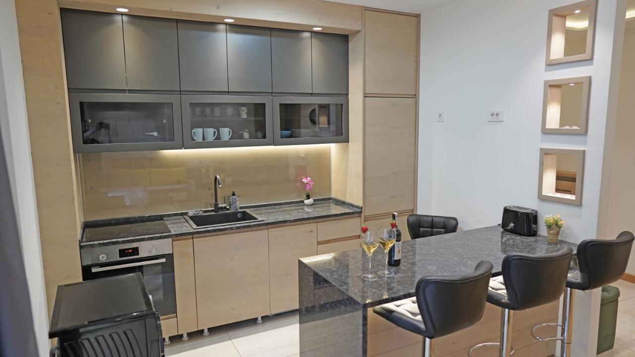 Captain'S Apartment Beograd Bagian luar foto